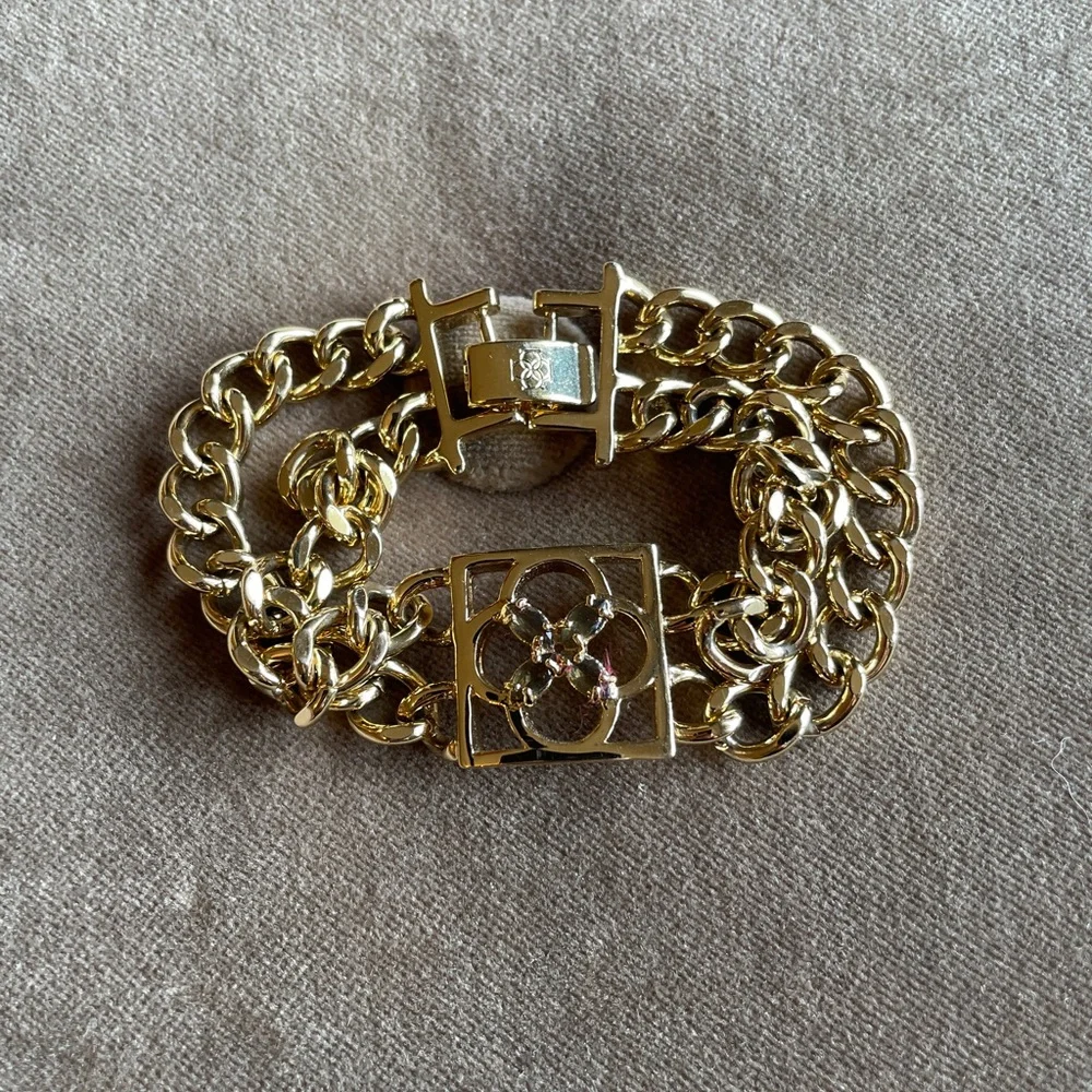 NWOT ANN TAYLOR Gold tone chain link w colored stones bracelet.
